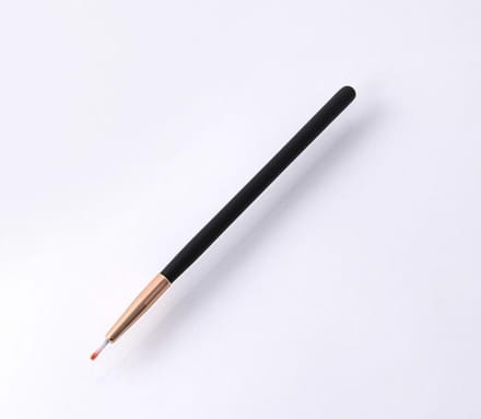 Eyeliner kwast | zwart | gekleurde haartjes