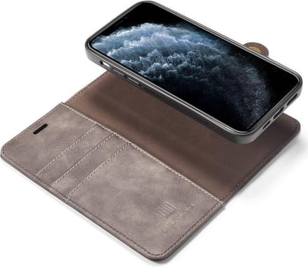 DG Ming Hoesje Geschikt voor Apple iPhone 13 2-in-1 Book Case en Back Cover Coffee