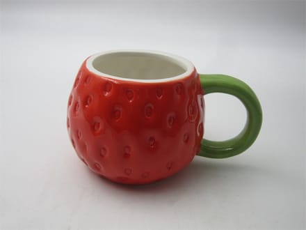 HomeBound by KY | Beker aardbei | 12,5x9x7cm | mok/beker aardbei
