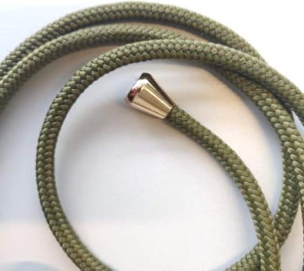 Hendy telefoonhoesje met koord - Classic - Army Green  - iPhone 14 Plus