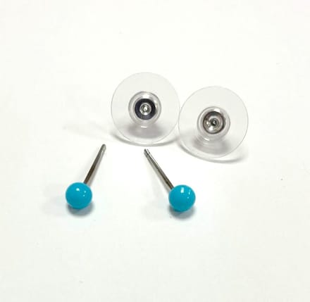 Blauwe mini oorknoppen - 4 Milimeter - Zilverkleurig - Damesdingetjes