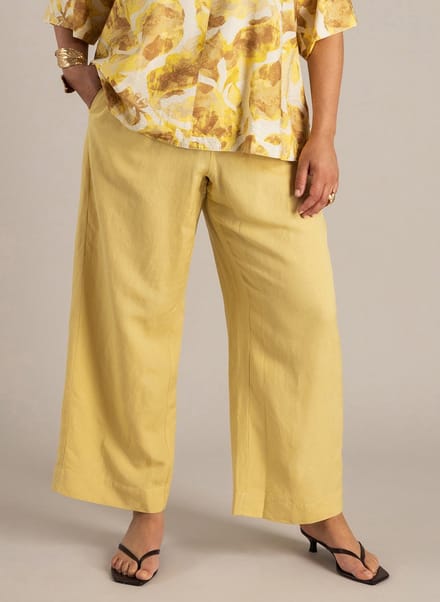 YEST CURVE Trijntje Essential Bottoms - Raffia Yellow - maat 1(48)