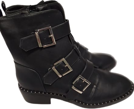 LUCKY SHOES-ENKELBOOTS MET 3 GESPEN-LEDERLOOK-BLACK-39