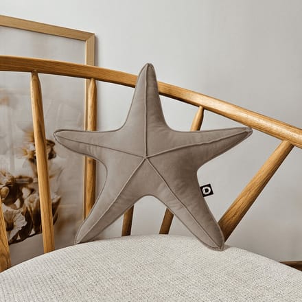 Decordruk Velvet Serie - Sierkussen - Kleine Zeester - Lichtbruin