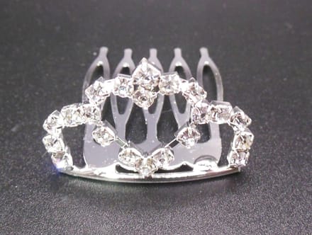 Tiara mini hartjes-vorm met strass breed
