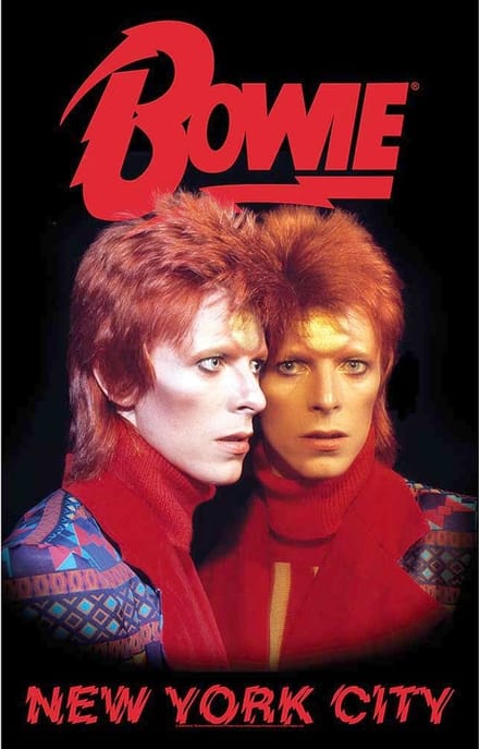 David Bowie - New York City Textiel Poster - Multicolours