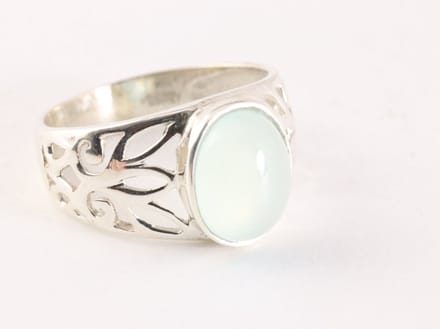 Opengewerkte zilveren ring met aqua chalcedoon - maat 18.5