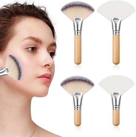 4PCS Gezichtsborstels - Fluffy Fan Brushes voor Facials - Houten Handgreep - Professionele Make-up Tools