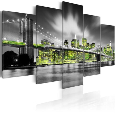 Schilderij - New York in lime tinten in de nacht , 5 luik