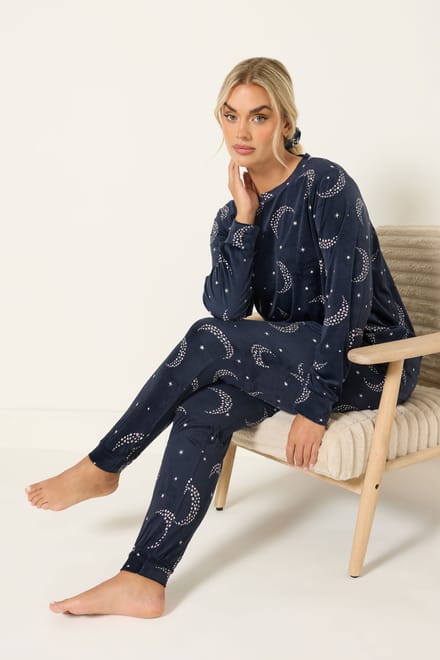 Yours Marineblauwe Maan & Ster Fleece Pyjama & Scrunchie Set Size 46-48