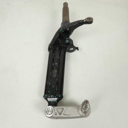 Fourche bras de direction droit pour scooter Piaggio 300 MP3 6504255 Neuf