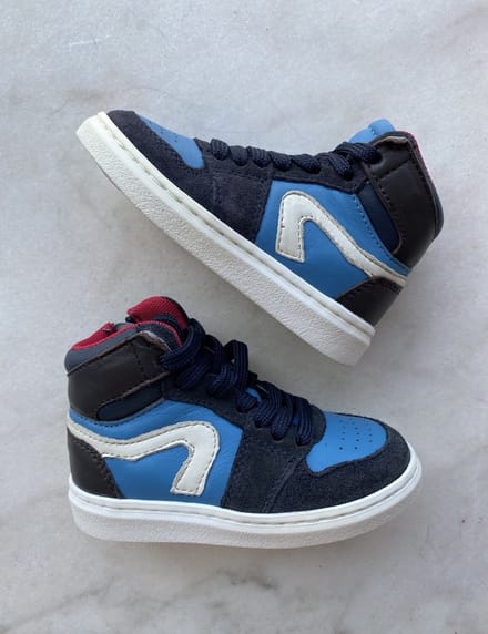 Pinocchio sneaker blauw maat 25