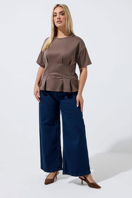 Limited Collection Mokabruin Tshirt Met Getailleerde Taille Size 48