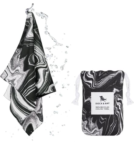 Dock & Bay Marble - Sporthanddoek - Cooling Towel - ( 69x33cm) - Space Odyssey