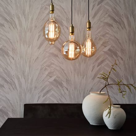 Calex MegaGlobe XXL Goud - E27 LED Lamp - Filament Lichtbron Dimbaar - 10,5W - Warm Wit Licht