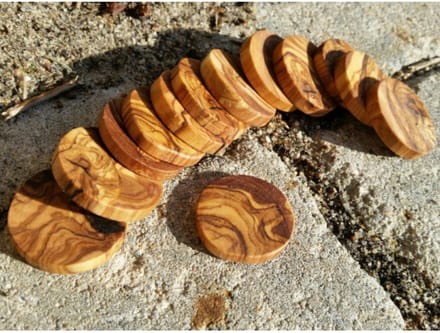 D.O.M. Houten Schijven van Olijfhout – Set van 10 Stuks (Ø 3 cm 0.5 cm dik) – DIY & Creatieve projecten