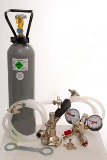 Accessoirepakket voor biertap 2-kraans - met 2xFustkoppeling Type M, 2,0 kg CO2
