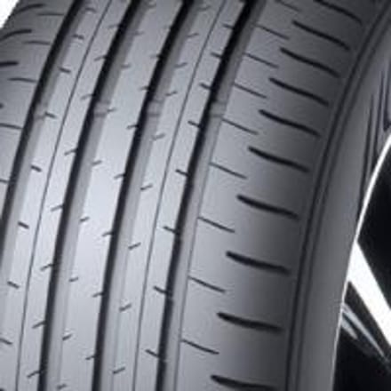 Dunlop SP Sport Maxx 060 ( 235/45 R18 94W BLK )
