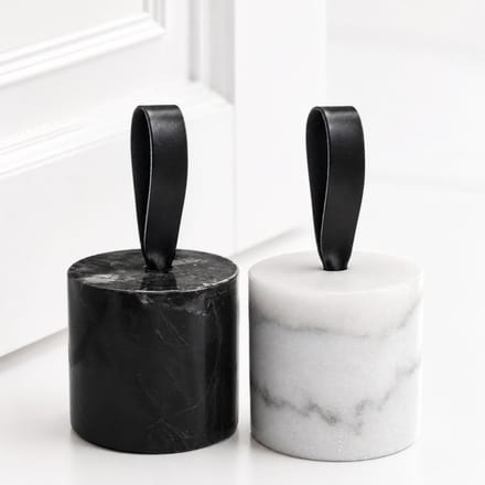Marmeren Deurstopper Set van 2 – Wit en Zwart – Zware Deurstoppers met Lus – Echt Marmer – Ø 8,5 x 9 cm – 1,2 kg per stuk