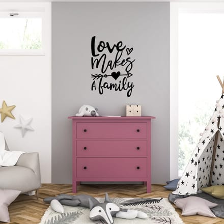 Muursticker - Love Makes A Family - 58 x 80 - Zwart