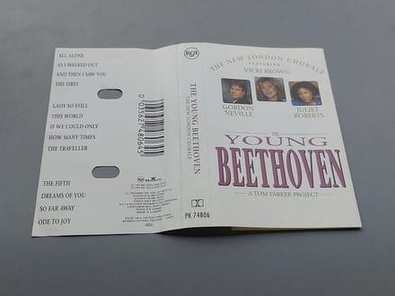 THE NEW LONDON CHORALE - THE YOUNG BEETHOVEN (MC)