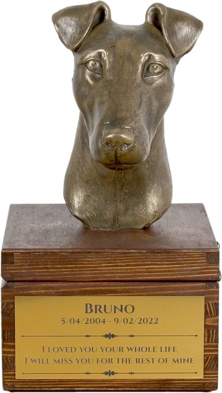 Fox Terrier Smooth - persoonlijke urn hond met hondenstandbeeld voor as