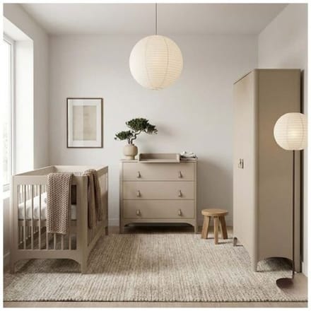 Born Lucky Nordic Meegroei Babykamer 3 Delig Compleet – Baby bed 70x140 cm – Commode – Kast – 3-Delig