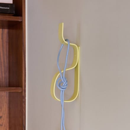 Hübsch Kledinghaak Nami, geel, hoogte 20 cm, ijzer