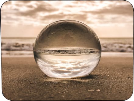 Muismat Knikker op het strand - 25x19x0.5cm - rubbere muismat