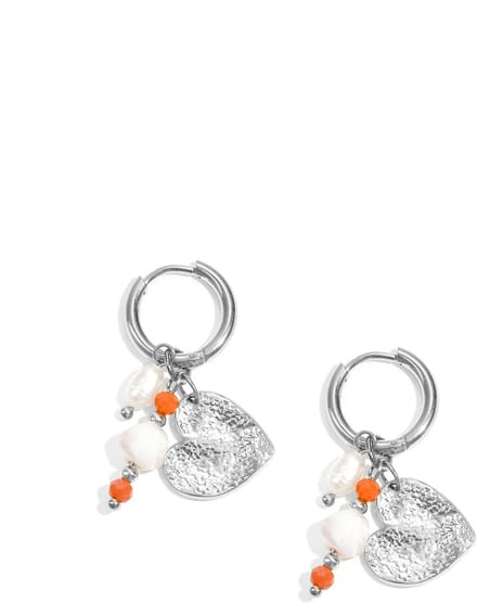 Oorbellen met kralen en hart charm