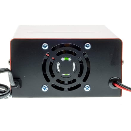 Einparts Acculader 12V 24V Met Ventilatorkoeling