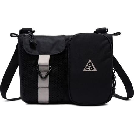 Nike Acg 'daymax' Cross-body Bag Tassen Unisex - Zwart - One Size - Poly (Polyester)