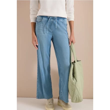 High Waist Wide Legs jeans in Loose Fit