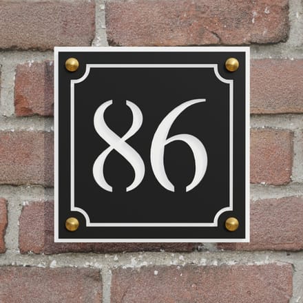 Huisnummerbord vierkant met elegant kader - zwart/wit - gouden RVS afstandshouders - 20 cm