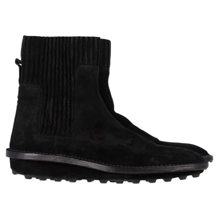 Balenciaga Chelsea Boots in Zwart Suède