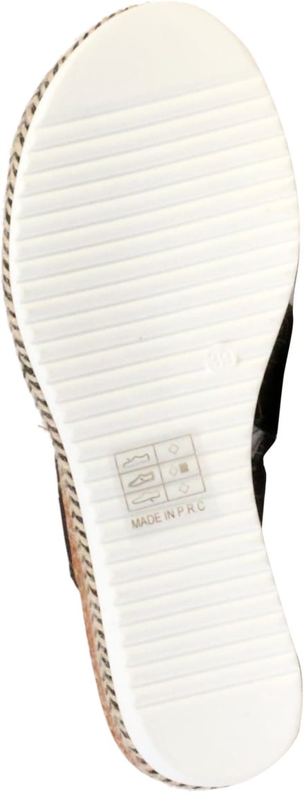 Sandalen met plateauzool en riempje