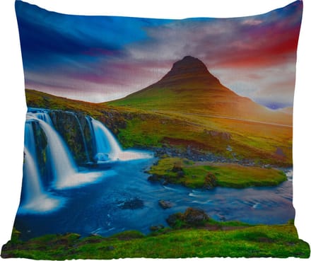 Tuinkussen - Waterval - Berg - Mos - Zonsondergang - Natuur - 40x40 cm - Weerbestendig