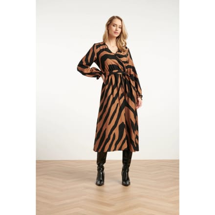 Smashed Lemon Midi dierenprint jurk met ceintuur in bruin en zwart |