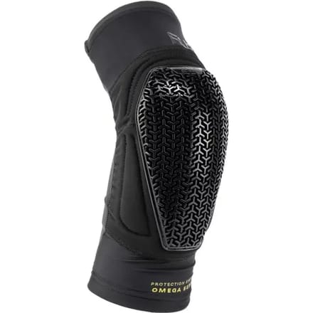 Kniebrace Fuse Omega Pocket