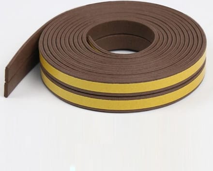 Universele Tochtstrip - Zelfklevende Deurstrip - Waterdicht en windbestendig - Tochtwering - 9MM / 2MM - 5 Meter (2x2,5M) - Bruin Type I