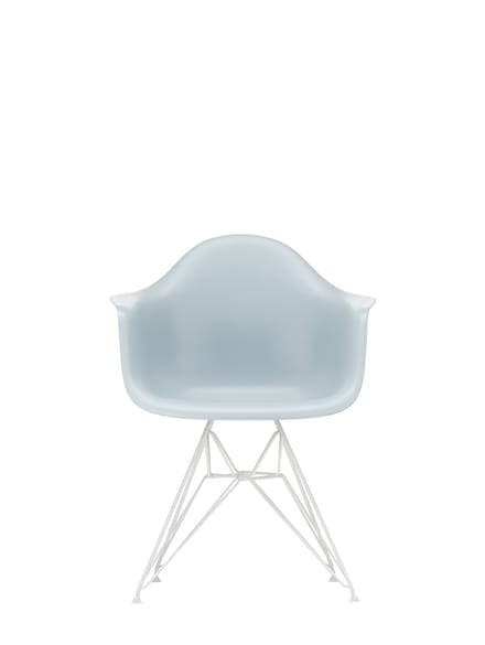 Vitra DAR Eames Plastic Armchair - ijsgrijs RE - wit