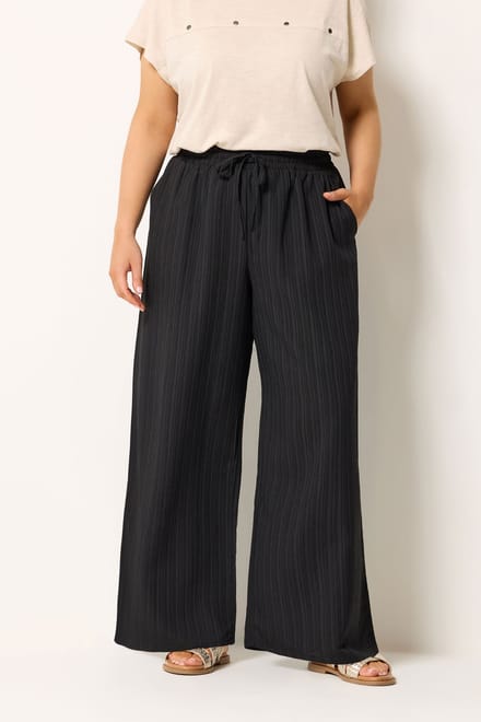 Yours Zwarte Getextureerde Broek Met Wijde Pijpen Size Short > 42