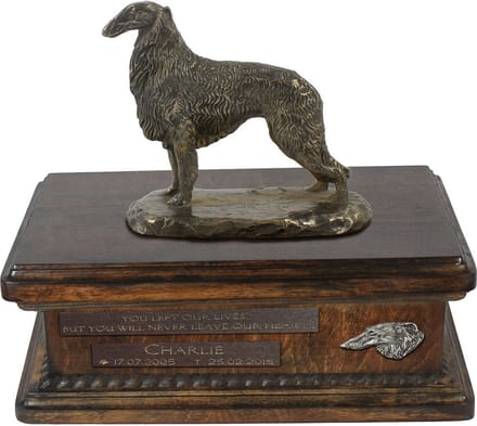 Persoonlijke urn voor Borzoi met beeldje en houten ontwerp
