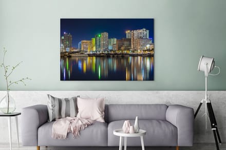 Canvas Schilderij Weerspiegeling van Manila in het water - 120x80 cm - Wanddecoratie