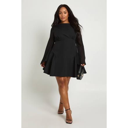 boohoo Dames Plus Chiffon Mouw Skaterjurk | Zwart | Maat: 52