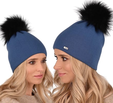 Alur - Wintermuts - Grote Pompon - Jeansblauw - Warm en Modieus