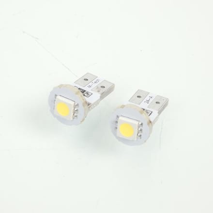 Ampoule LED M-Tech pour Auto 12V 0.32W W2.1x9.5d T10 W5W Neuf