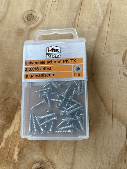 Hardhoutschroef. Platkop-Torx. 3.0 x 16mm. lang. 40 stuks Professionele Spaanplaatschroef. Gegalvaniseerd. Ifix-Pro.