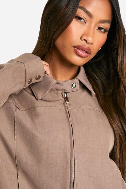 boohoo Dames Op maat gemaakte bomberjack met kraag | Mocha | Maat: 16