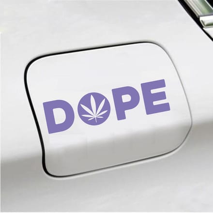 Bumpersticker - Dope - 4,5 X 17 - Paars